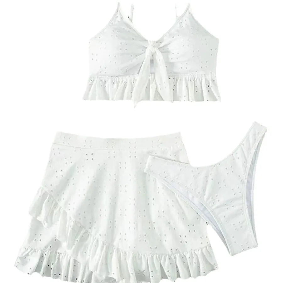Lace Hip Skirt Swimsuit Three-piece