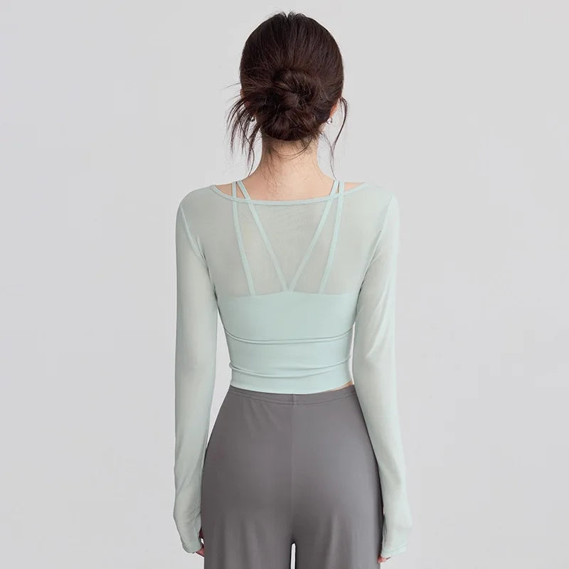 Yoga Tops with Chest Pads Long-sleeved