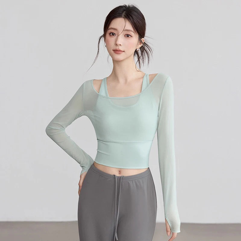 Yoga Tops with Chest Pads Long-sleeved