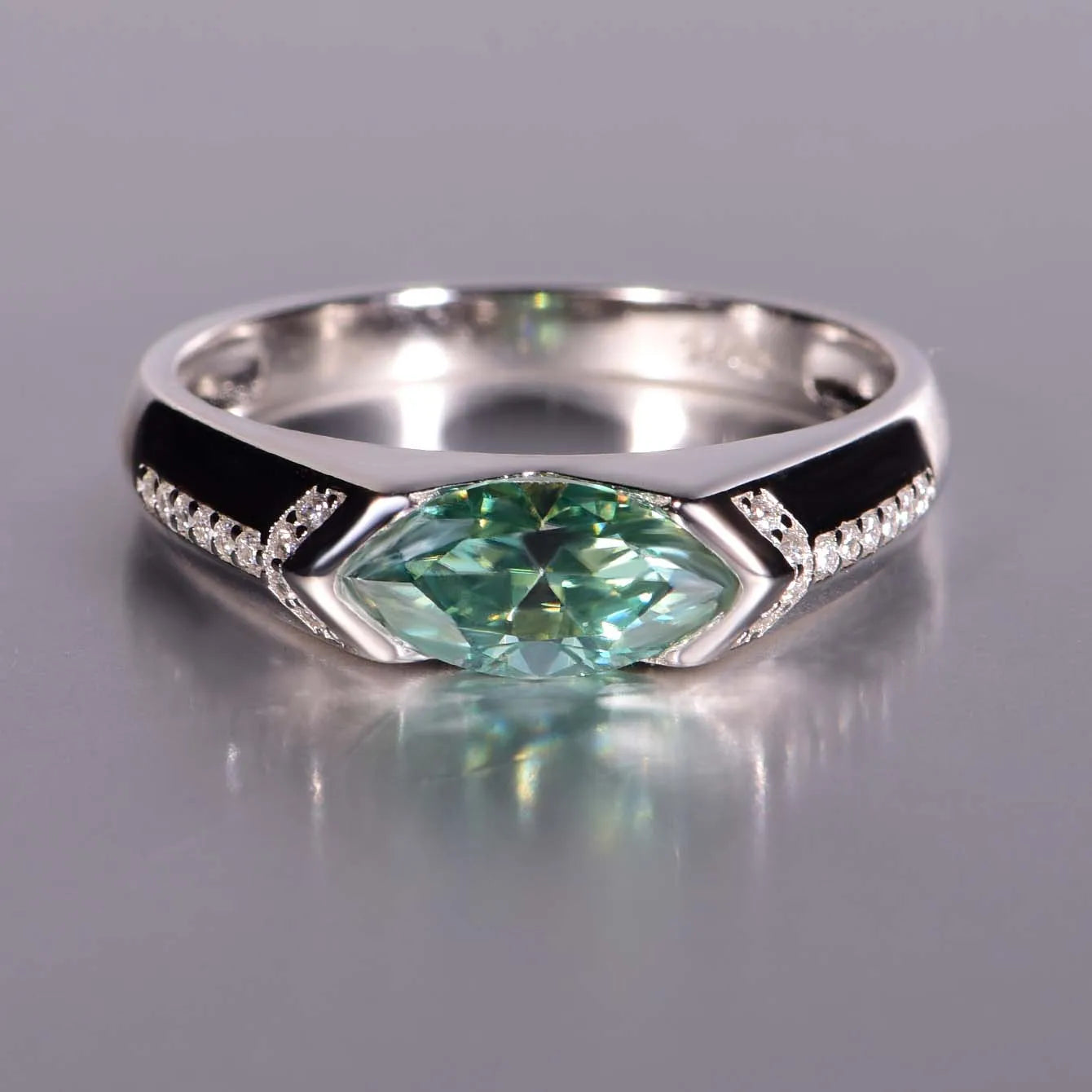 S925 Sterling Silver Green Moissanite Marquise Ring